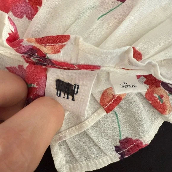 GAP- Floral Ruffle Blouse - White and Red - Picture 4 of 4